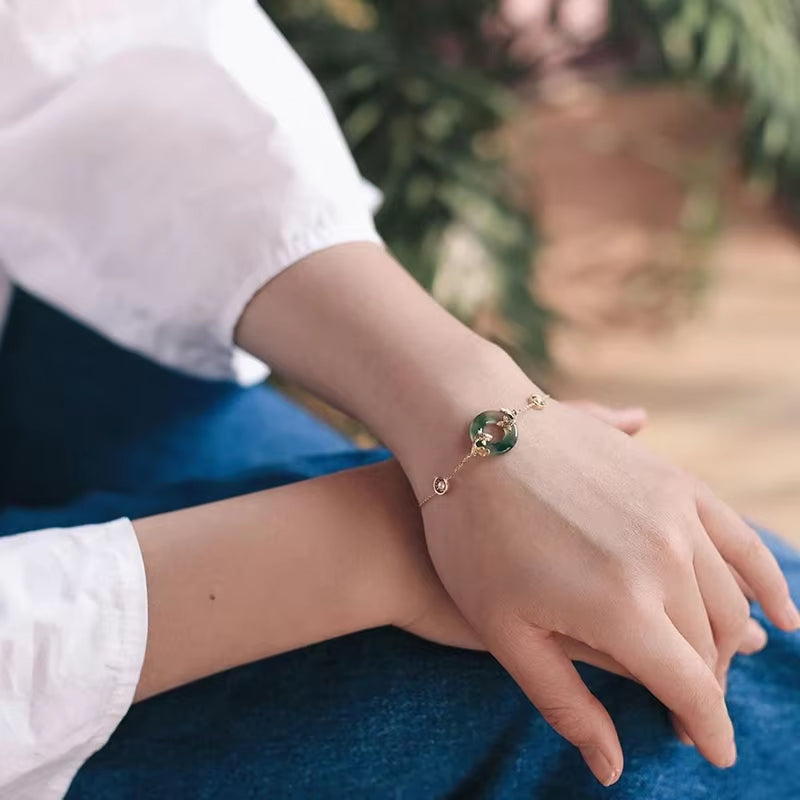 Natural Hetian Chalcedony Round Carp Pearl Bracelet for Ladies - Vintage Light Luxury High-End Engagement and Party Jewelry